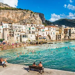 Carbonari House Cefalù