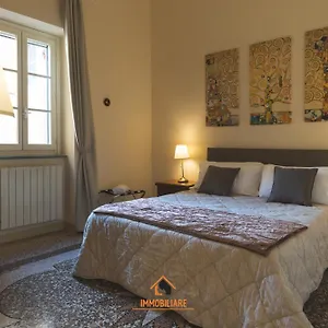 Intero 3 Letti Con Garage Gratuito Appartement Livourne