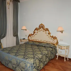 Alloggi Santa Sofia 2* Veneza