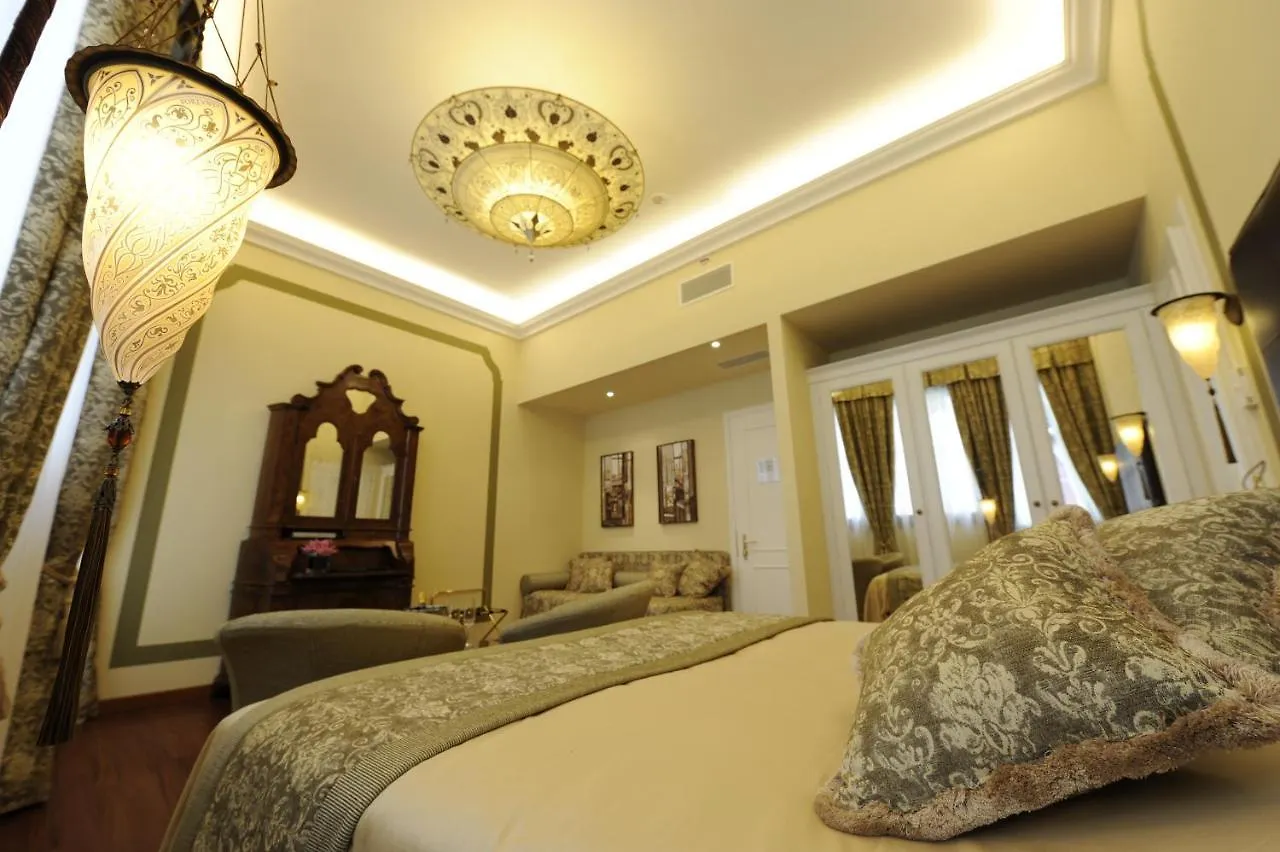 Hotel Le Isole Venice Italy