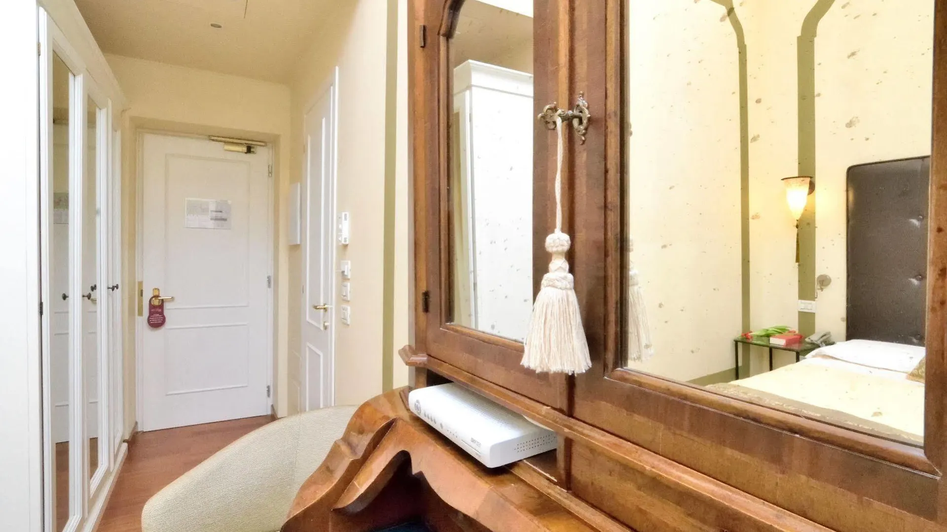 Hotel Le Isole Venice 3*,